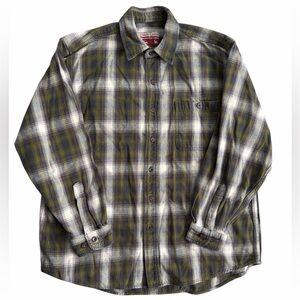 Caribou Creek Men’s Flannel Shirt Size L Green Gray Plaid Long Sleeve Button‎ Up